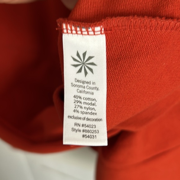 Athleta Celebration A-Line pointe, long sleeve, knit women’s dress, Size MT - Picture 6 of 7